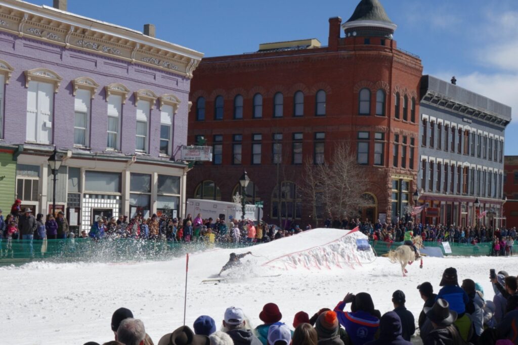 skier wipes out on skijoring course in leadville colordao