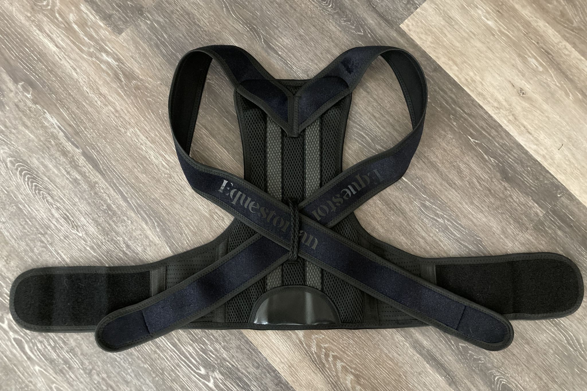 6 Best Horse Riding Back Braces, Protectors & Posture Correctors