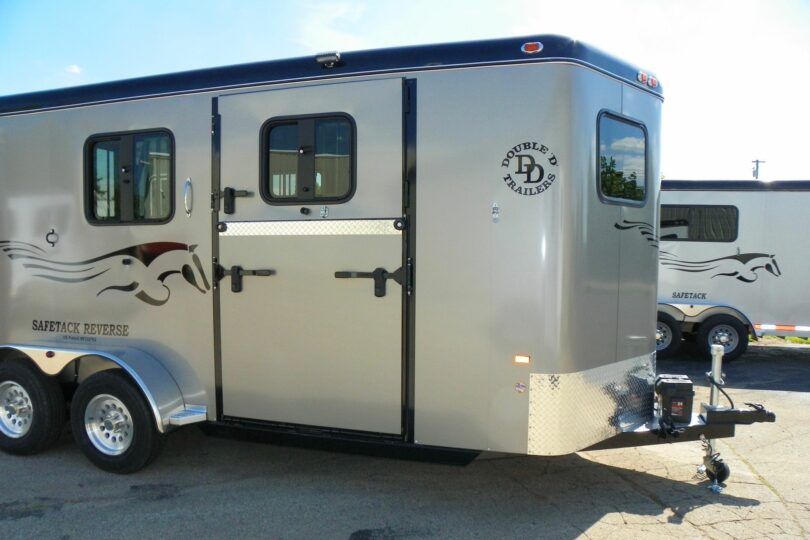 double d horse trailer