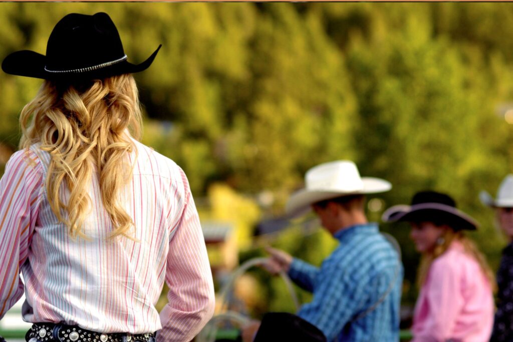 Cowboy Hat Colors & Etiquette for Beginners - Horse Rookie