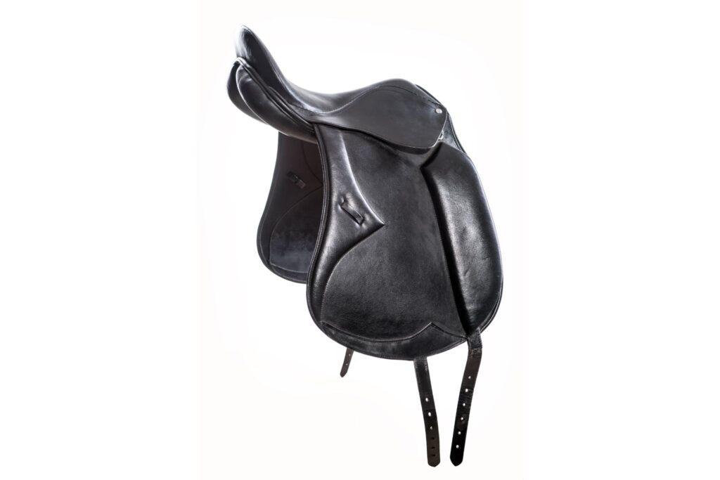 dressage saddle in black